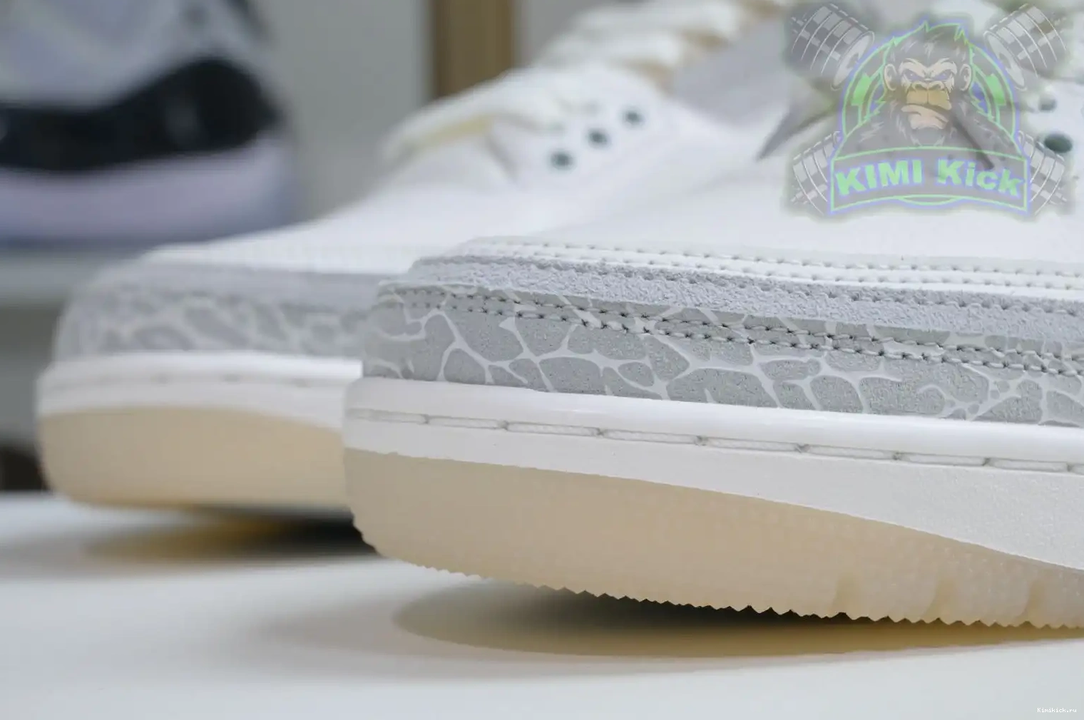 Kimikick 3 Jordan Craft“Ivory” Air 0516